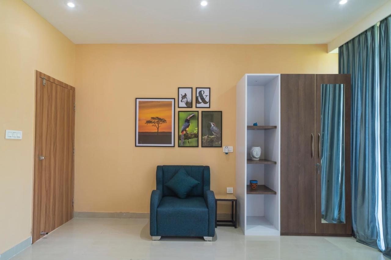 Tusker Tea County Hotel Chālsa Екстериор снимка